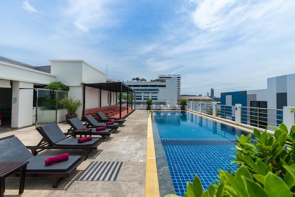 Sea Me Spring Tree Hotel (Adults Only) Pattaya Bagian luar foto